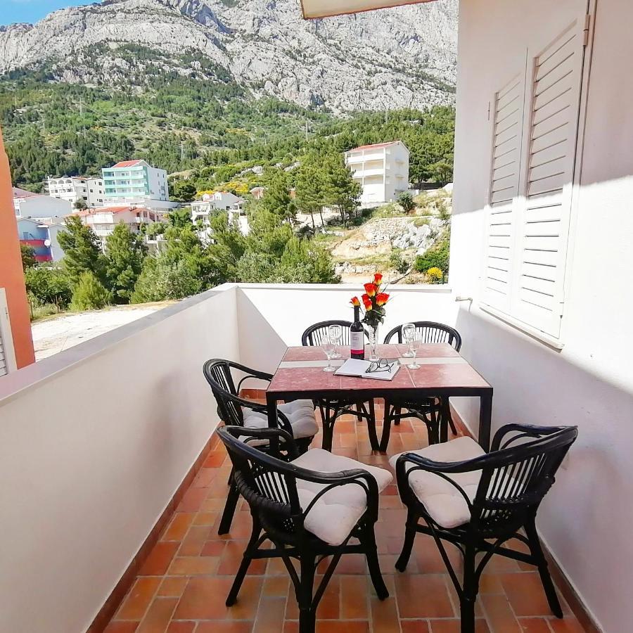 Apartmani Buljubasic Baska Voda Bagian luar foto