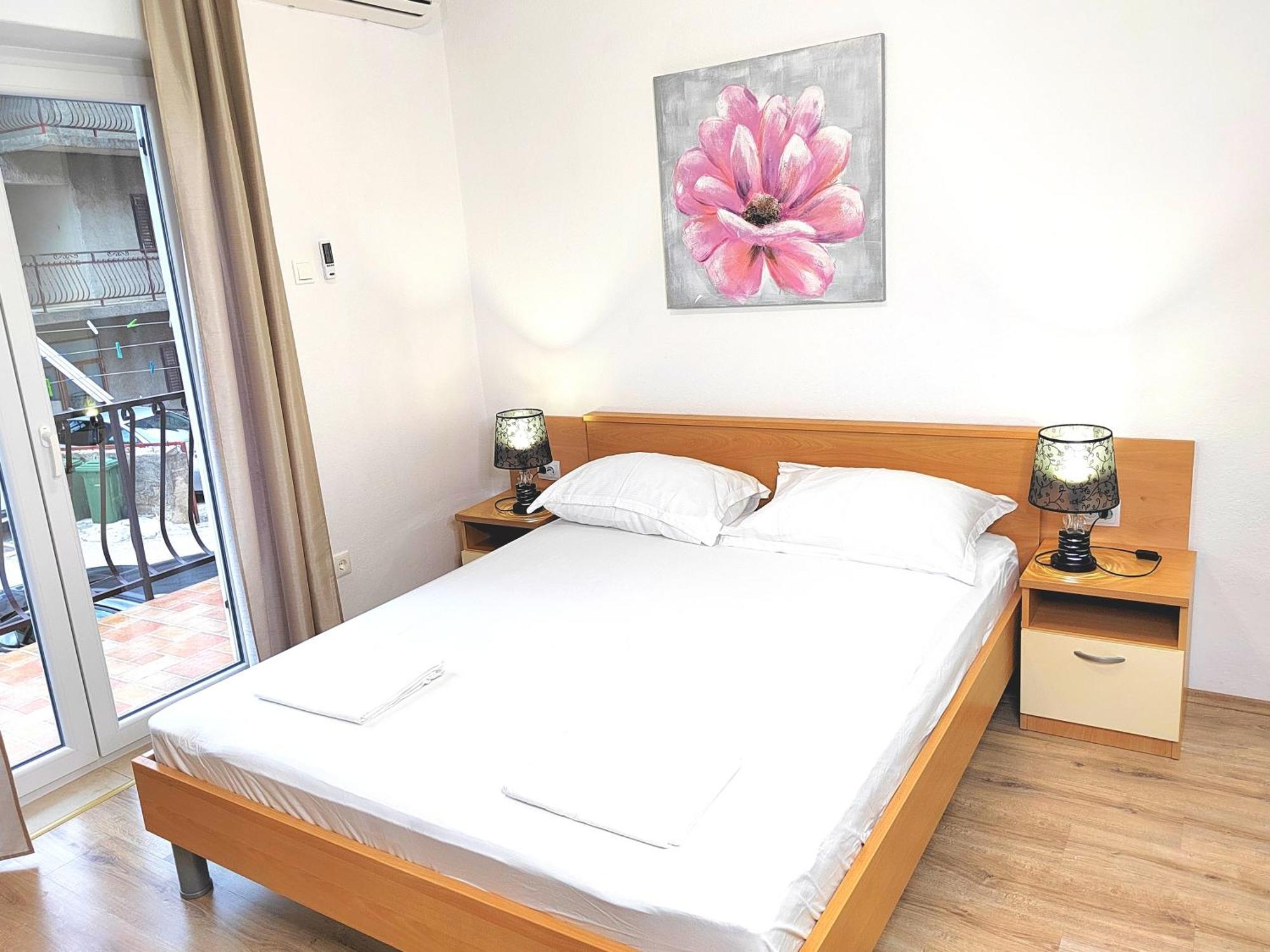 Apartmani Buljubasic Baska Voda Bagian luar foto