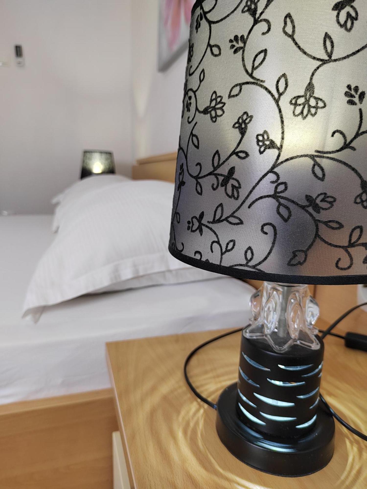 Apartmani Buljubasic Baska Voda Bagian luar foto